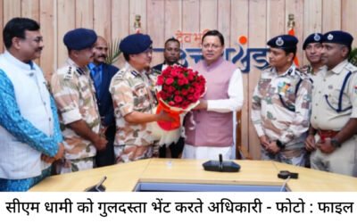 सीएम धामी ने दी प्रदेशवासियों को दीपावली की शुभकामनाएँ, सीएम से मंत्रीगणों और अधिकारियों ने की भेंट